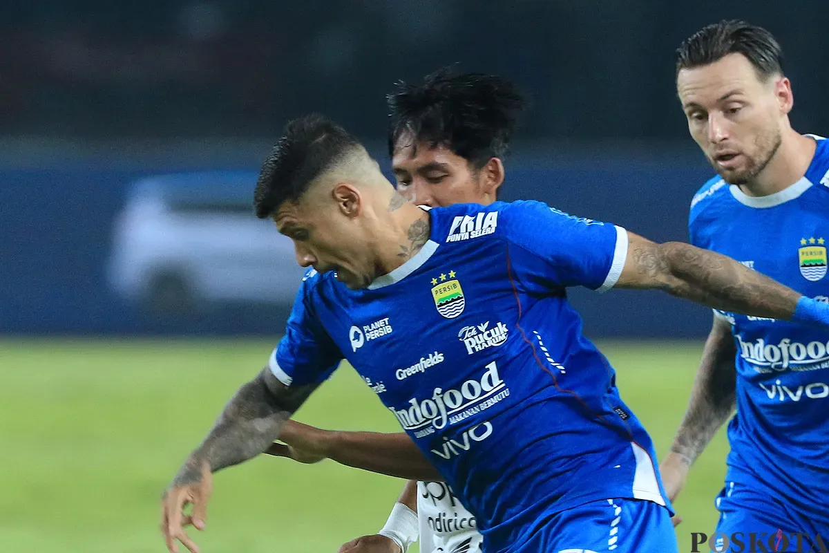 Ciro Alves, Persib Bandung, Liga 1, top assist, Saddil Ramdani, Mariano Peralta, Moussa Sidibe, perpisahan, bobotoh, pertandingan 26 April 2025