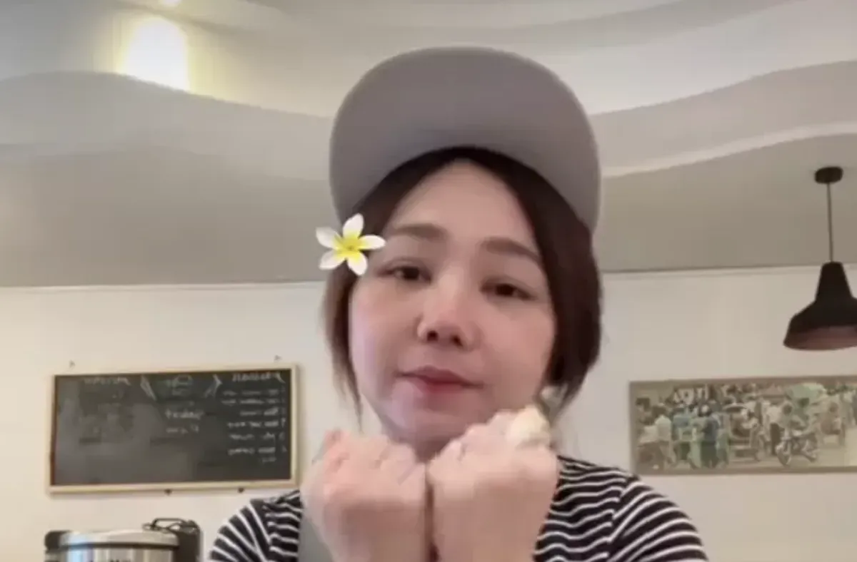 King Abdi, Bebek Carok, MasterChef Indonesia, Tretan Muslim, Dina Indriani, bisnis kuliner, konflik selebriti, resep Bebek Carok, Chef Arnold Poernomo, transparansi, brand pribadi.