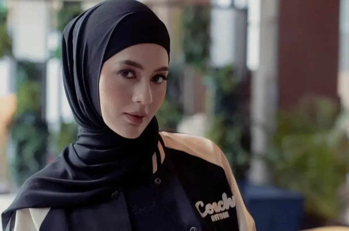 Paula Verhoeven, Nico Surya, minta maaf, isu kamar, Baim Wong, klarifikasi ART, hijab, belajar agama, rumah tangga Paula