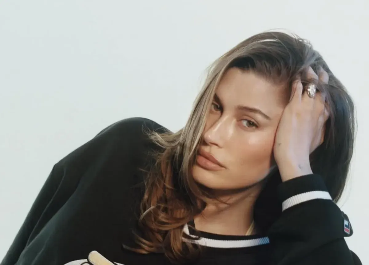 Hailey Bieber, kista ovarium, Justin Bieber, kelahiran bayi, PR package, kesehatan Hailey, masalah kista, gejala kista, ovarium, pola hidup sehat