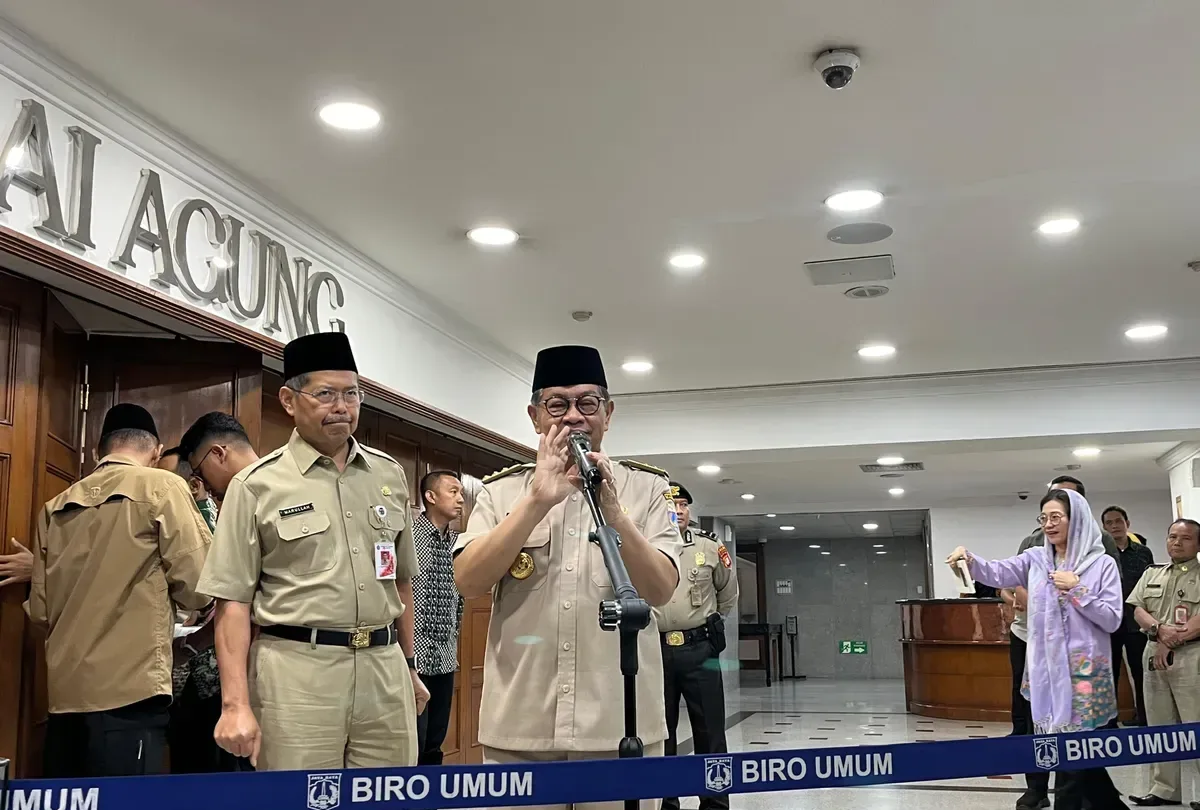 SMK PGRI Jakarta, sengketa lahan, Gubernur Pramono Anung, pindah lokasi, Tegal Alur, Kalideres, penggusuran sekolah, proses pindahan, kegiatan belajar mengajar, komunikasi pemerintah.