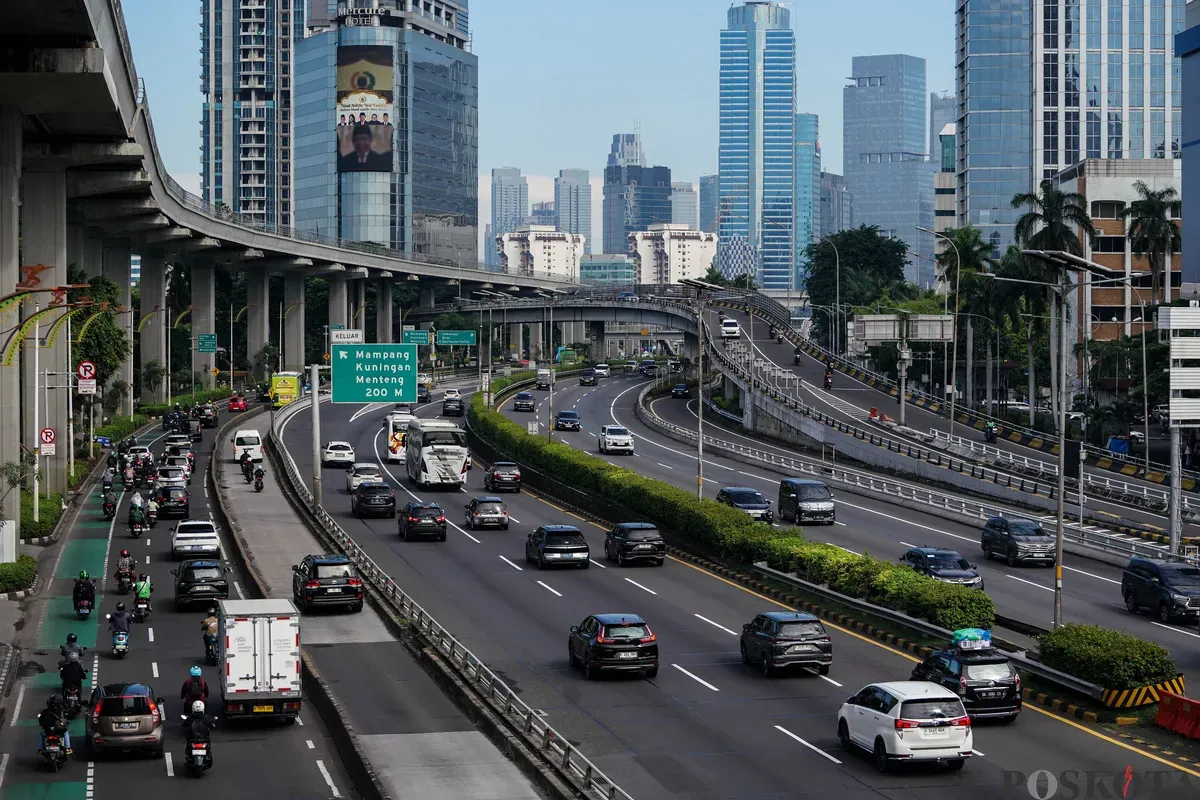 Arus balik, Jabotabek, kendaraan kembali, Lebaran 2025, Jasa Marga, Trans Jawa, tarif tol 20%, potongan tarif tol, Merak, Puncak, Jalan Tol
