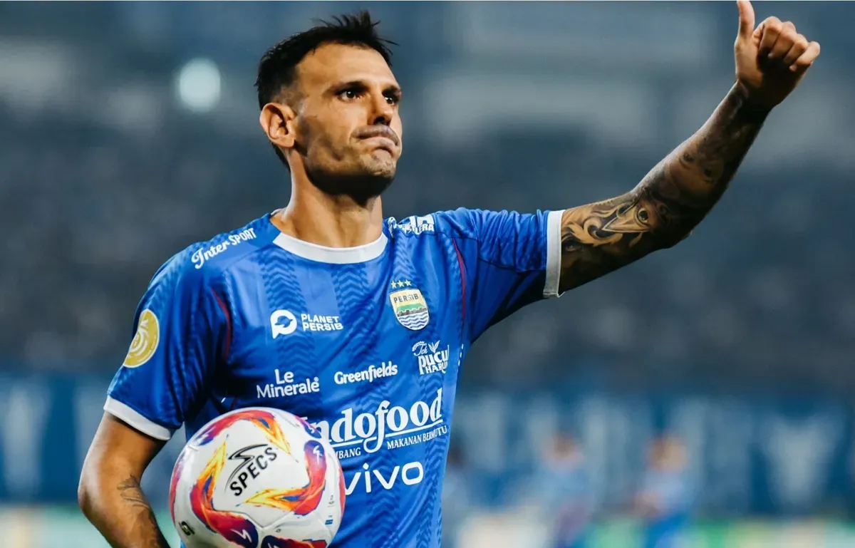 Tyronne del Pino, Persib Bandung, top skor Liga 1, gelandang serang, musim 2024/25, nominasi pemain, BRI Liga 1