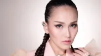 Ayu Ting Ting viral, Kang Dedi lucu, candaan KUA militer, Ivan Gunawan Ayu, drakor dan makan, seleb kocak Indonesia, interaksi artis viral, konten IG heboh.