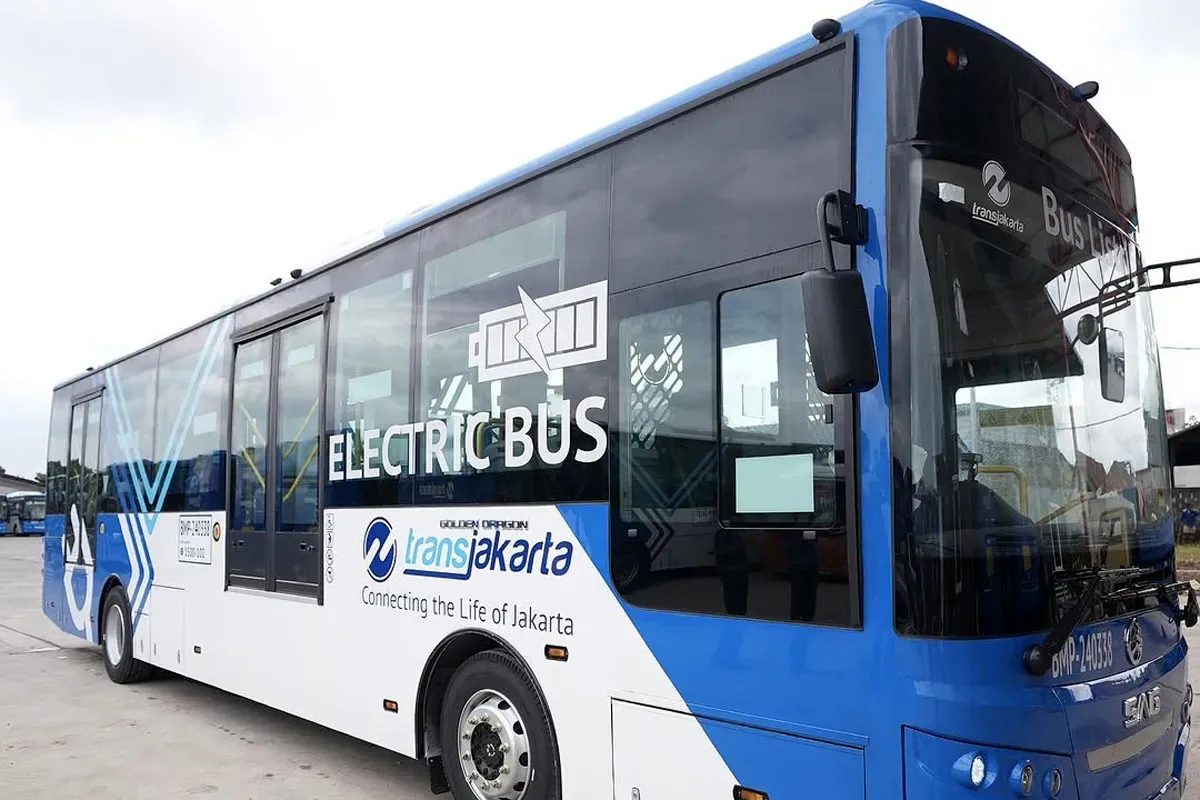 TransJabodetabek T31, rute Vida-Cawang, tambah armada, waktu tunggu bus, trayek baru PIK, layanan bus Jakarta, Dishub DKI evaluasi