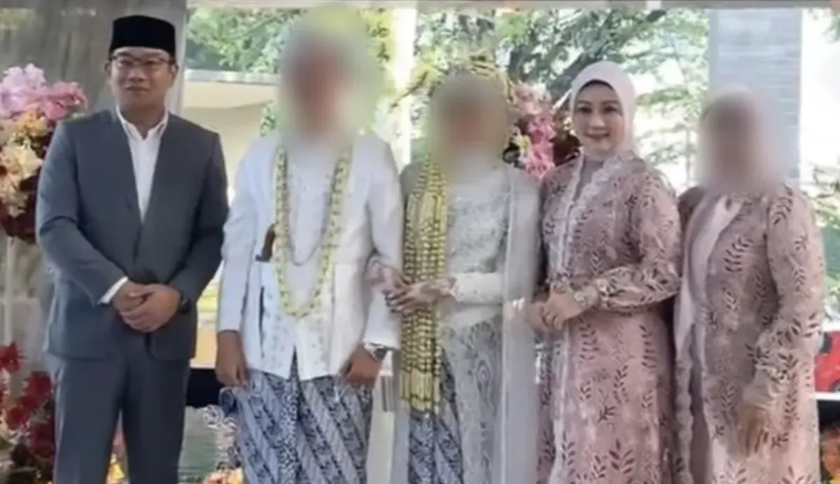 Ridwan Kamil, Atalia Praratya, pernikahan Bali, isu perselingkuhan, saksi nikah, kebersamaan publik, pasangan selebriti, klarifikasi sosial, hubungan solid, Ridwan Kamil Atalia Praratya.