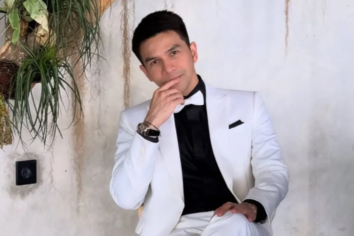 vape obat keras, kasus Jonathan Frizzy, Ijonk tersangka, vape etomidate, aktor jadi tersangka, kasus Soekarno-Hatta, pemeriksaan saksi Ijonk, tersangka vape ilegal, selebriti tersandung hukum, kasus etomidate vape