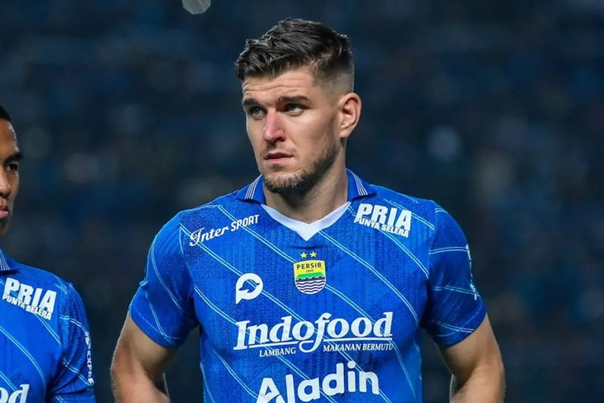 Nick Kuipers, Persib Bandung, pemain asing, karier sepakbola, Bobotoh kecewa, gelar juara, masa depan Kuipers