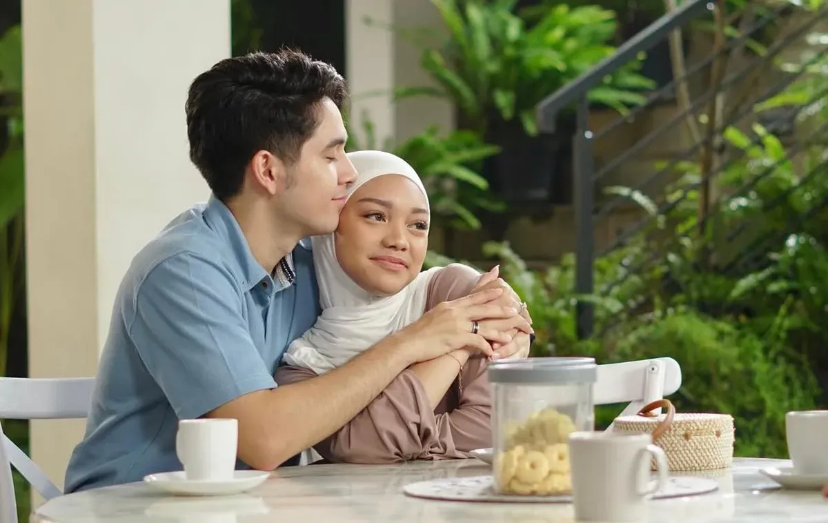 Naura Ayu, Fadi Alaydrus, putus pasangan, klarifikasi putus, gosip orang ketiga, hubungan artis, sinetron Indonesia, cinta seleb, Instagram Story, hubungan asmara 2/2