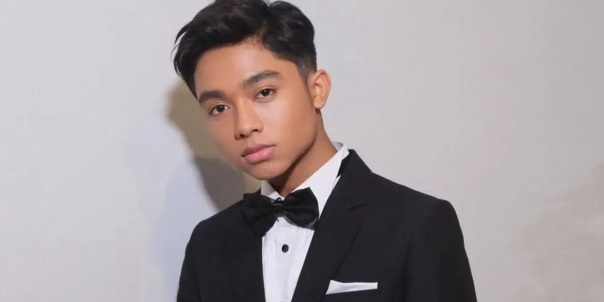 Betrand Peto pacaran, pacar Onyo Aqila, Betrand dan Aqila, restu Ruben Sarwendah, hubungan seleb muda, Betrand fokus karier, TikTok viral Aqila, hubungan sehat remaja, selebriti muda Indonesia