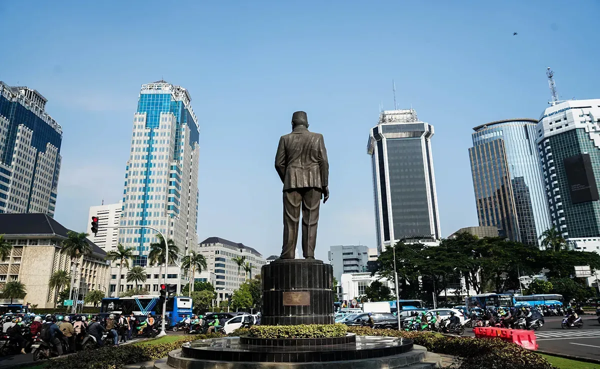 MH Thamrin, patung baru Jakarta, ikon Betawi, tokoh nasional, pahlawan Betawi, Pramono Anung, patung Sudirman, Balai Kota Jakarta, penghormatan pahlawan, sejarah Jakarta