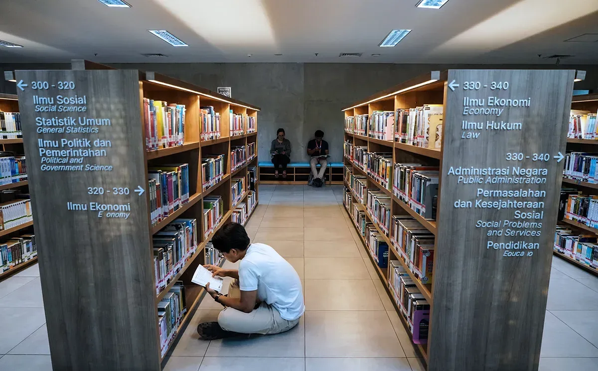 Hari Buku Nasional, minat baca Indonesia, budaya membaca, angka melek huruf, literasi nasional, sejarah Harbuknas, Perpustakaan Nasional RI, terbitan buku Indonesia, literasi anak muda