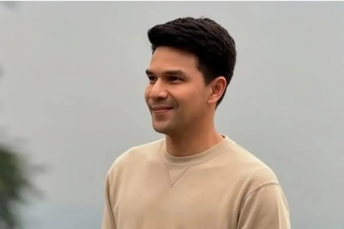 Jonathan Frizzy, kasus vape, etomidate, tersangka, Polres Bandara, Bea Cukai, Dhena Devanka, sinetron Siapa Takut Jatuh Cinta, Pocong Setan Jompo, karir Jonathan Frizzy