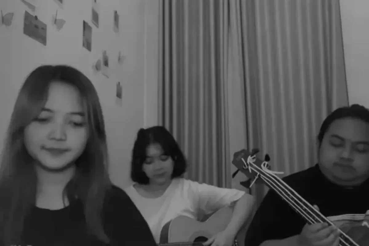 Putri DA cerai, rumah tangga muda, isu KDRT viral, klarifikasi Putri Isnari, gosip artis dangdut, Putri dan Abdul Aziz, netizen spekulasi pernikahan