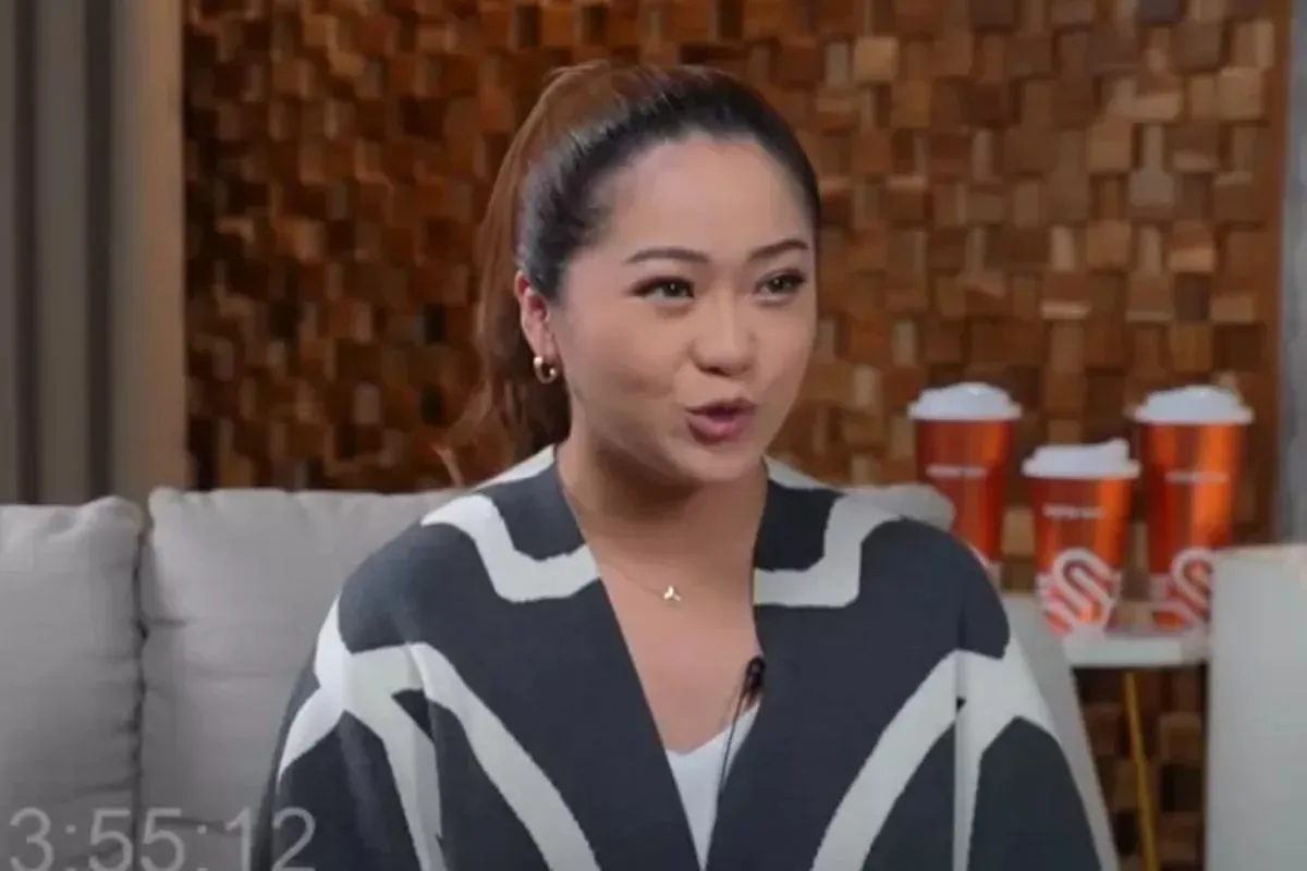 berlin lee, hiv positif, artis indonesia, mantan suami, cucu konglomerat, podcast viral, tekanan keluarga, hak asuh, kesehatan mental, bipolar disorder, klarifikasi berlin, lagu populer, gosip artis, support netizen, hubungan toksik.