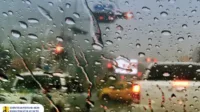 tipskeselamatanberkendarasaathujan tips berkendara hujan, safety riding hujan, cek kendaraan hujan, lampu hazard bahaya, jarak pandang hujan, rem mendadak bahaya, wiper dan ban
