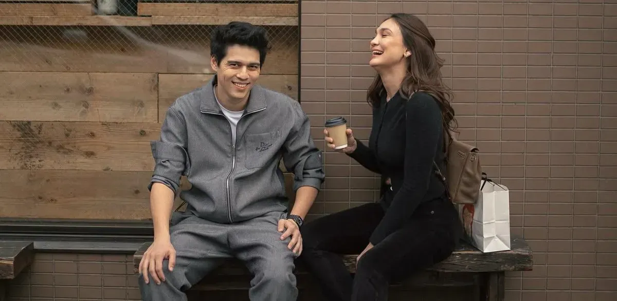 souvenir nikahan Luna, resepsi Luna Maxime, coffee machine mewah, hampers pernikahan artis, Luna Maya wedding, pesta mewah Jakarta