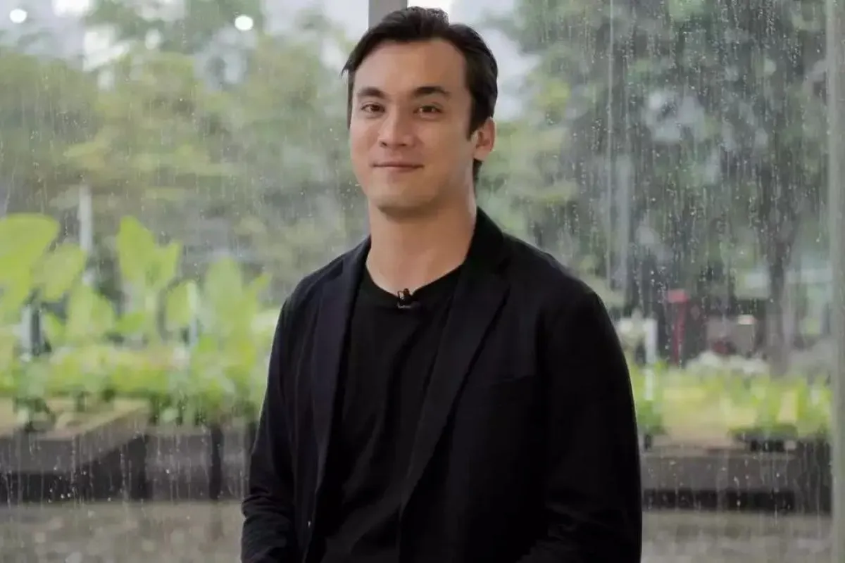 Rendy Kjaernett, Bella Lopulisa, isu selingkuh, Lady Nayoan, foto mobil, rumor artis, klarifikasi istri, video Starpro, jemaat gereja, perayaan Natal