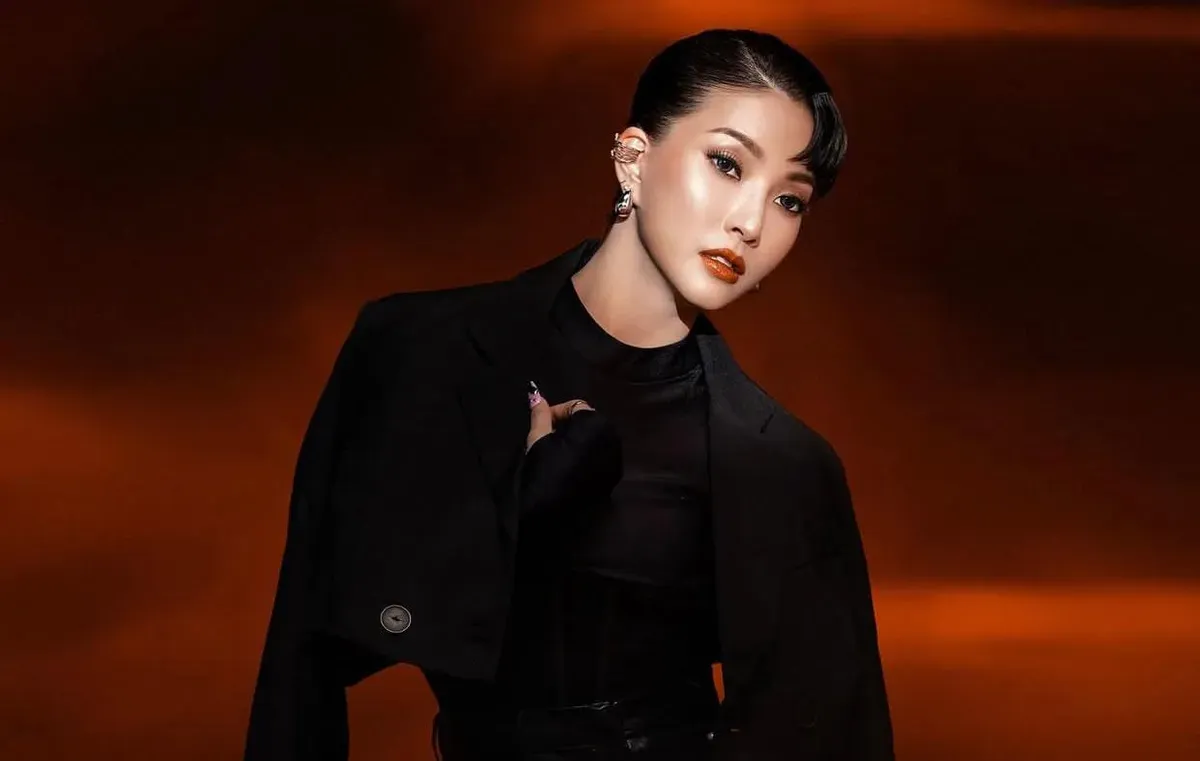 Sarwendah klarifikasi, Thalia Onsu, Ruben Onsu, isu anak biologis, TikTok viral, fitnah Sarwendah, akun vina.run, program bayi tabung, klarifikasi Instagram, duka Sarwendah