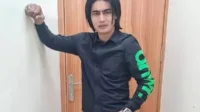 charly van houtten, royalti lagu, cafe restoran, hadiah uang, merchandise musisi, putar lagu gratis, gebrakan unik, musik indonesia, branding naik, tawaran manggung