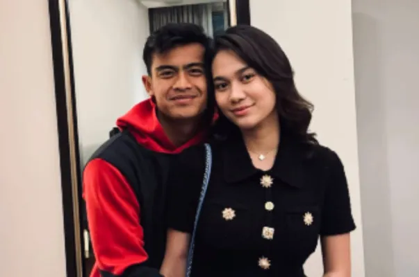 Azizah Salsha padel, Arhan hapus foto, Philo Paz mantan, isu rumah tangga, main bareng mantan, netizen spekulasi liar, Pratama Arhan reaksi, drama selebriti muda