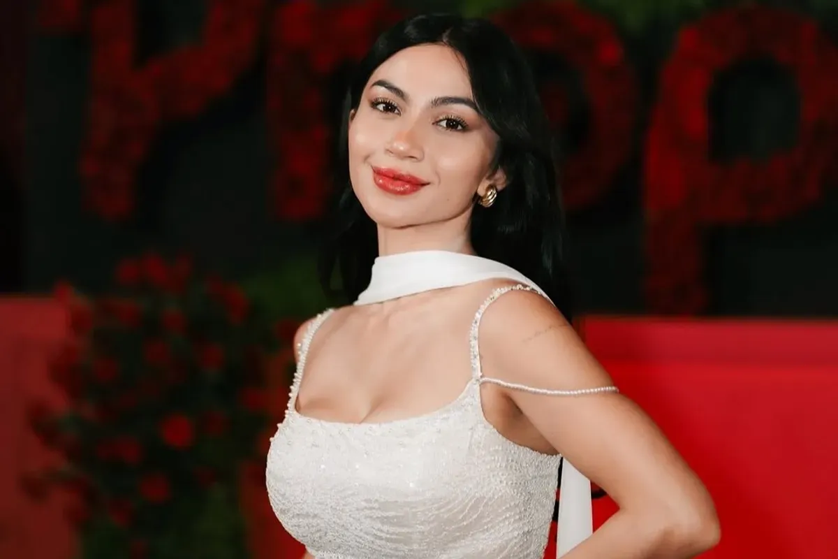 Ariel Tatum, tunjangan DPR, tunjangan beras, gaji DPR, sindiran netizen, tunjangan rumah, tunjangan bensin