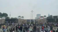 demo buruh, aksi serentak, upah murah, tuntutan pekerja, hapus outsourcing, hak buruh