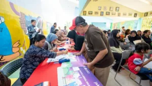 bansos DKI, bantuan tunai, Rp300 ribu, lansia Jakarta, anak Jakarta, penyandang disabilitas, DTSEN data