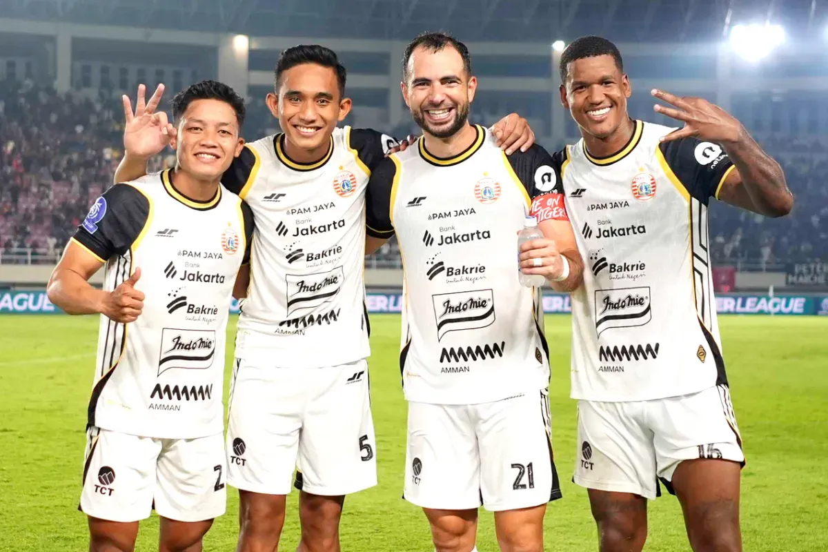 denda komdis pssi, sanksi klub liga, persija kena denda, suporter rusuh bola, bri super league