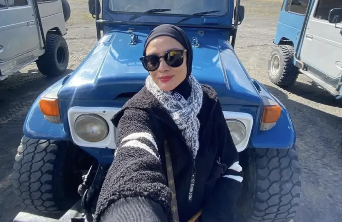 crazy rich Aceh, bisnis bareng istri, dari nol sukses, skincare lokal, politik Aceh, aktivis sosial, beasiswa Aceh, viral medsos, pasangan inspiratif, pengusaha muda