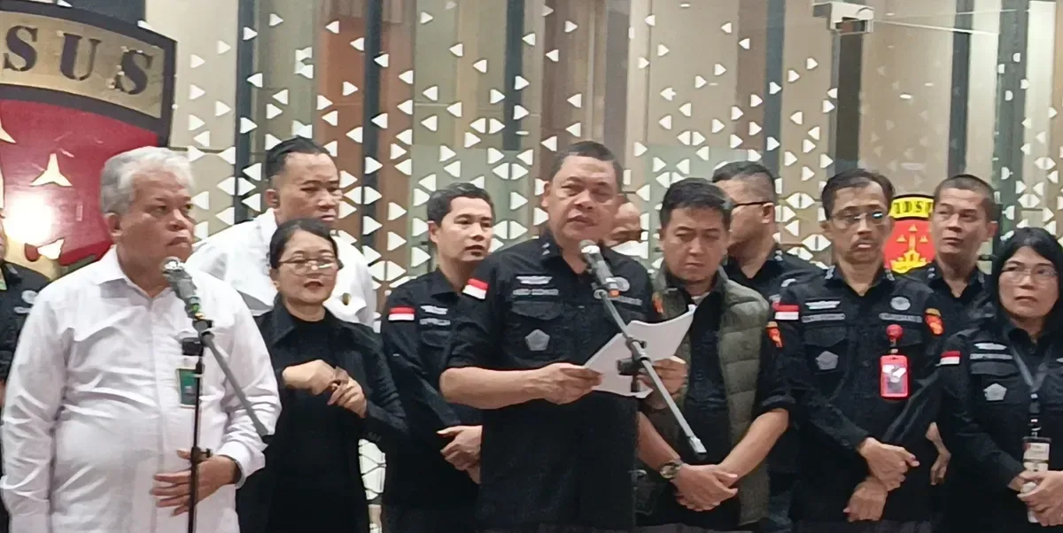 korupsi laptop, Kejagung periksa saksi, kasus Chromebook, direksi e-commerce, digitalisasi pendidikan, Nadiem Makarim tersangka