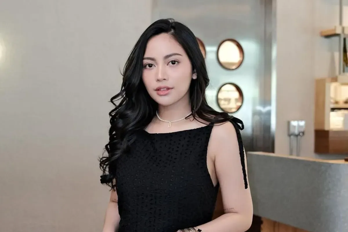 Rachel Vennya, permintaan maaf, selebgram Indonesia, opini publik, dukung calon, pengalaman politik, keberanian speak-up