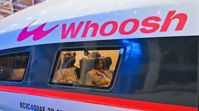 Cashback, Diskon, KCIC, lebaran, Mobilitas, program, Tiket, Whoosh