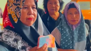 bansos, bantuan, blt, BPNT, cair, cara, cek, desil, DTKS, jadwal, Kemensos, kesra, KPM, ktp, nik, Pangan, Penerima, PKH, Tanda, tunai