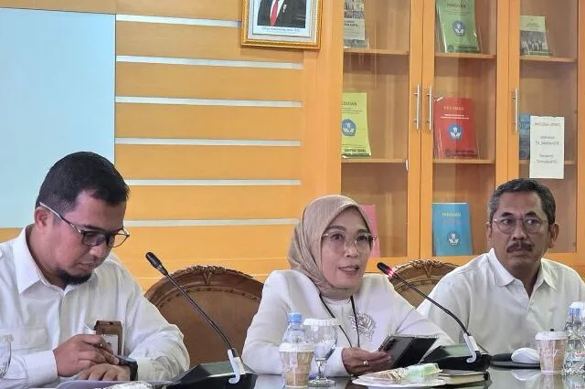 74203dd6-9fdf-4023-9ee3-a3caf0acf713 ASN, Baru, data, Guru, honorer, Kemendikdasmen, Non, Rekrut, Sekolah