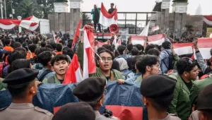 aksi, Alternatif, Demo, Dua, Gabungan, jalur, Mahasiswa, Personel, Siaga