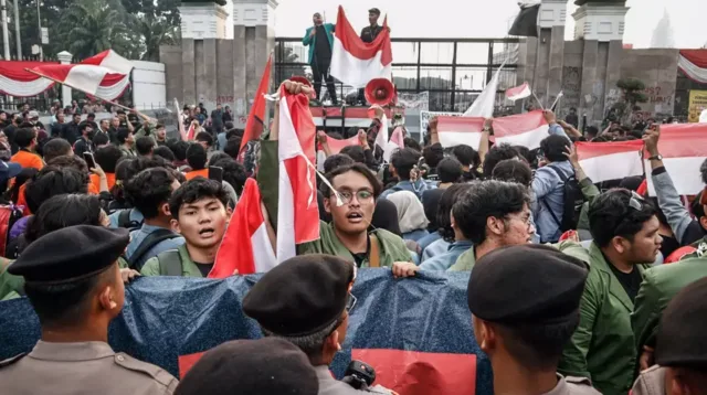 aksi, Alternatif, Demo, Dua, Gabungan, jalur, Mahasiswa, Personel, Siaga
