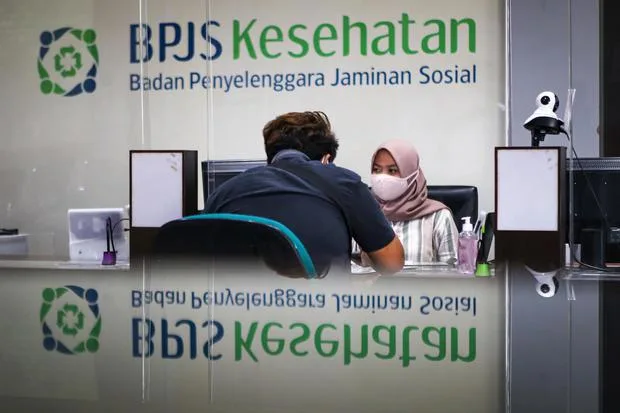 2020_07_01-16_12_03_8a4993f1ea7d5eb3c19b897611b5fdc4_620x413_thumb Aktif, BPJS, iuran, Kesehatan, Paspor, Pemerintah, SIM, SKCK