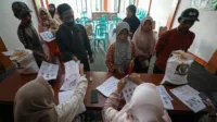 bansos, bantuan, beras, blt, BPNT, cair, cara, cek, desil, DTKS, jadwal, Kemensos, kesra, KPM, ktp, nik, Pangan, Penerima, Perlinsos, PKH, Sembako, Tanda, tunai