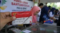 penyaluran-bantuan-sosial bansos, bantuan, blt, BPNT, cair, cara, cek, desil, DTKS, jadwal, Kemensos, kesra, KPM, ktp, nik, Pangan, Penerima, Perlinsos, PKH, Sembako, Tanda, tunai