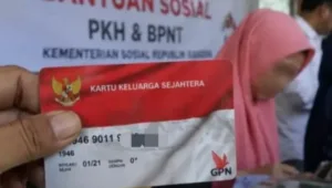 IMG_20261007_061347-574665875 bansos, bantuan, blt, BPNT, cair, cara, cek, desil, DTKS, DTSEN, jadwal, Kemensos, kesra, KPM, ktp, nik, Pangan, Penerima, Perlinsos, PKH, Sembako, Tanda, tunai